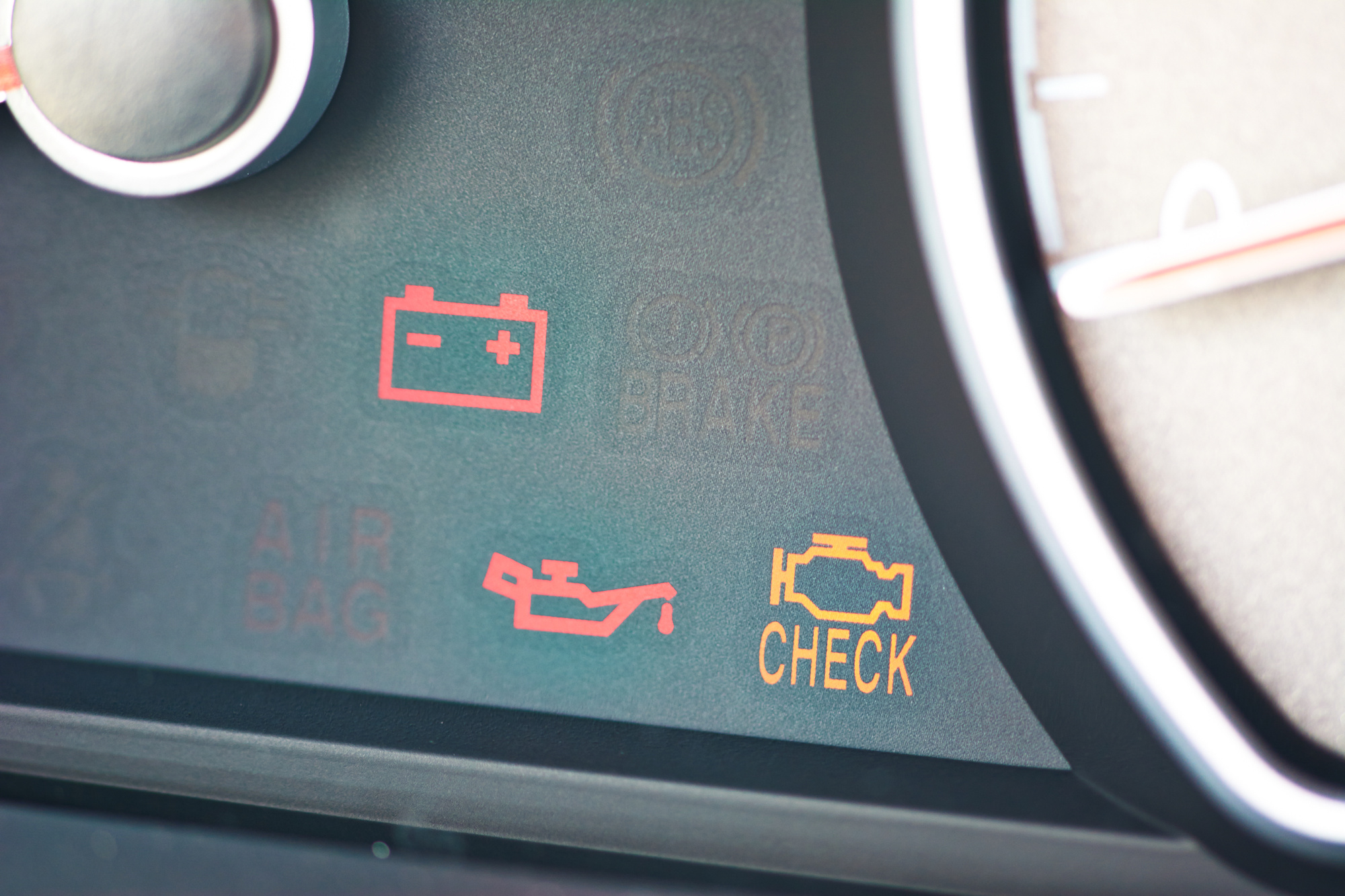 What Does a Flashing Check Engine Light Mean? - YouFixCars.com